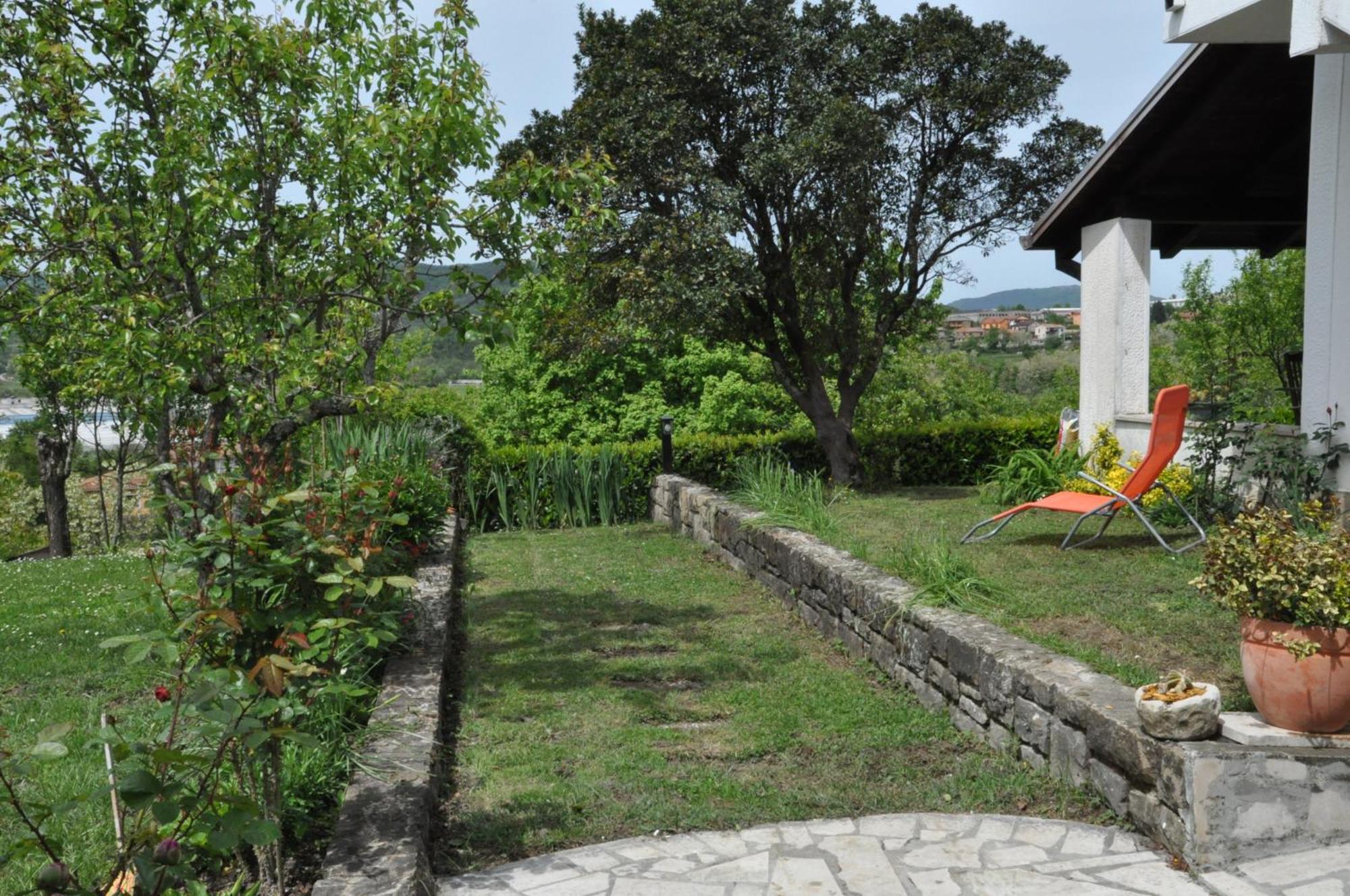 Guest House Most Buzet Exterior foto